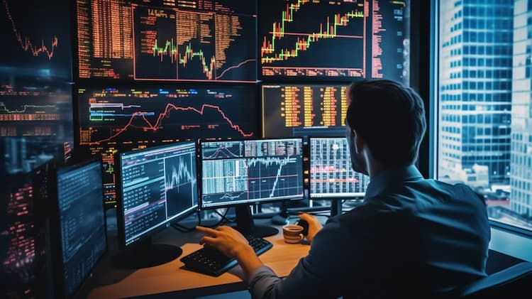 How does the RBND ETF work