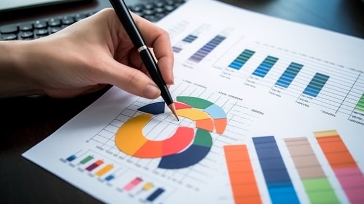 BLCN VS BITQ: A Comparison of ETFs